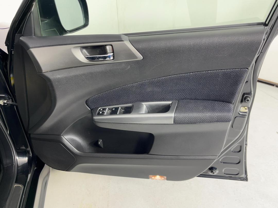 Photo '15' of Subaru Forester