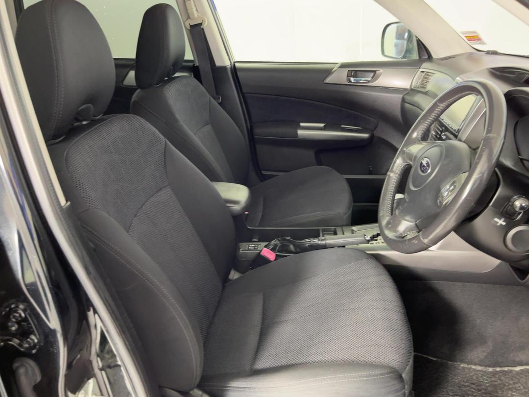 Photo '16' of Subaru Forester