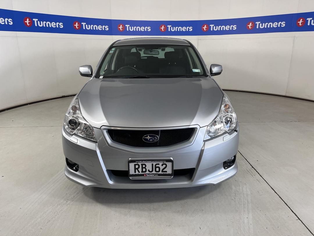 Photo '2' of Subaru Legacy