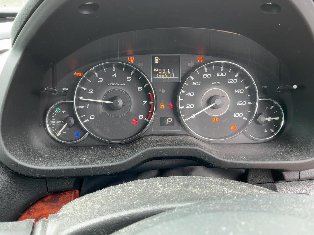 Photo '12' of Subaru Legacy