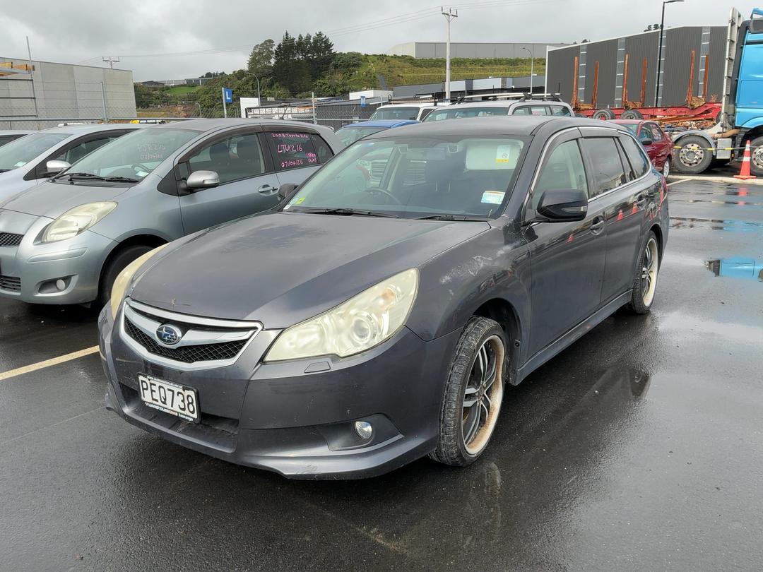 Photo '2' of Subaru Legacy