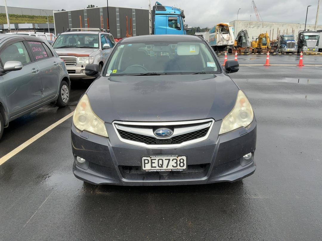 Photo '3' of Subaru Legacy