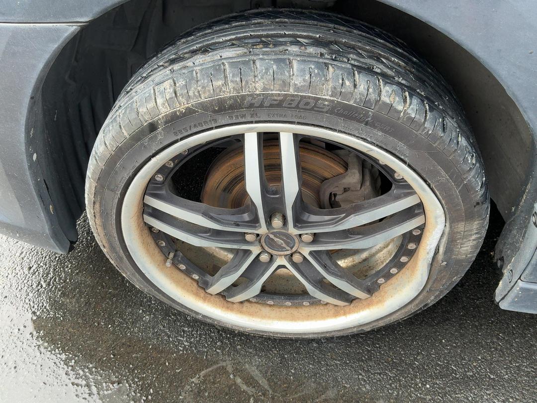 Photo '9' of Subaru Legacy