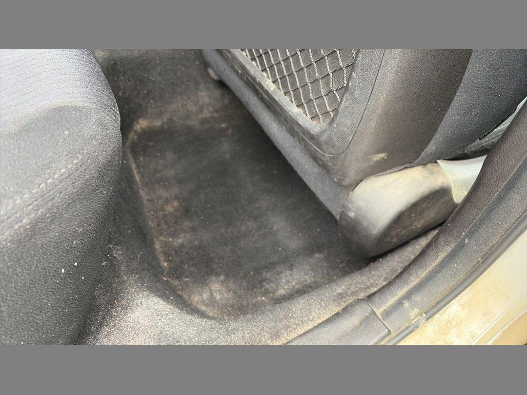 Photo '8' of Subaru Legacy Outback