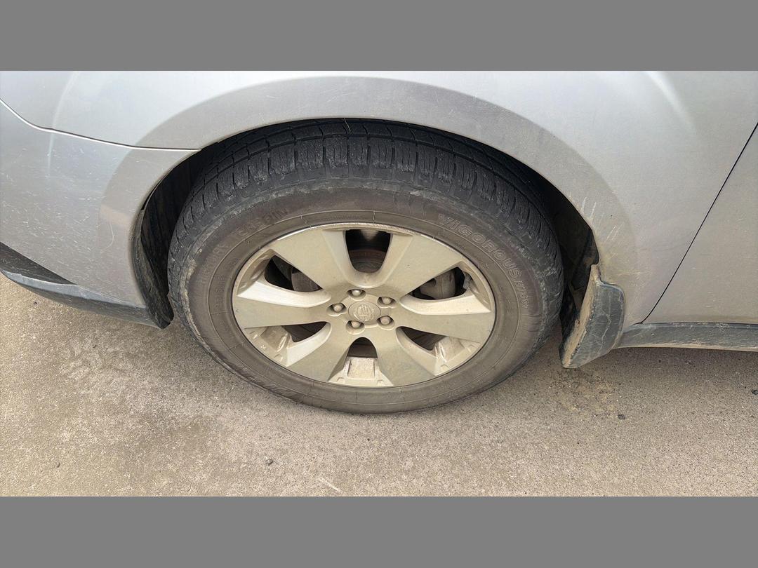 Photo '13' of Subaru Legacy Outback