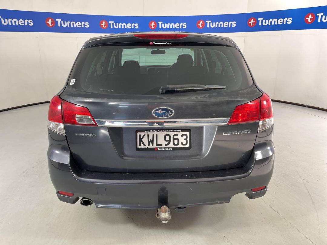 Photo '6' of Subaru Legacy