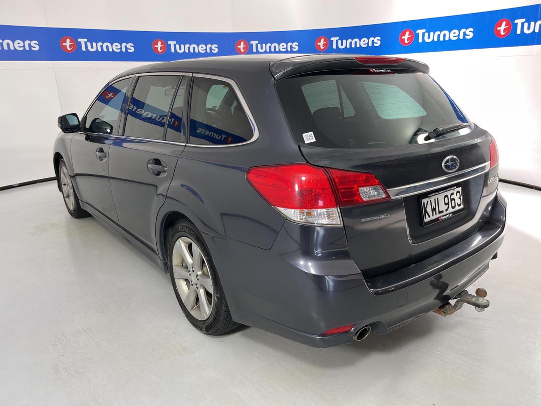 Photo '5' of Subaru Legacy