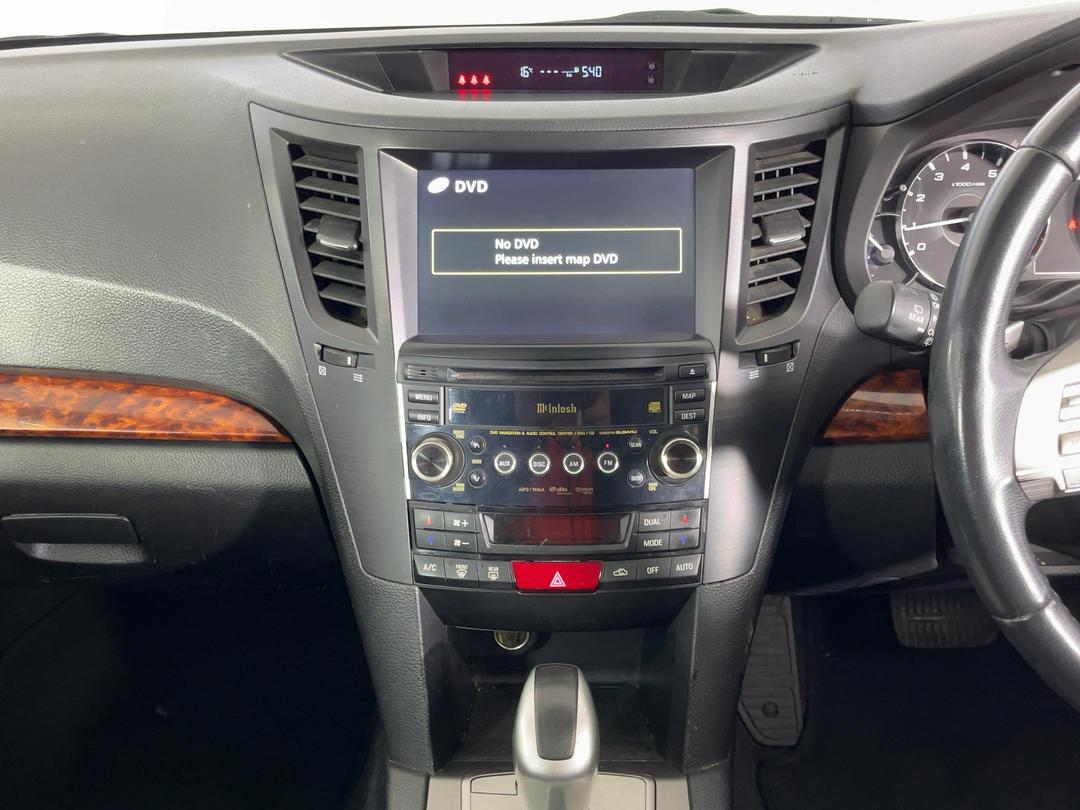 Photo '18' of Subaru Outback