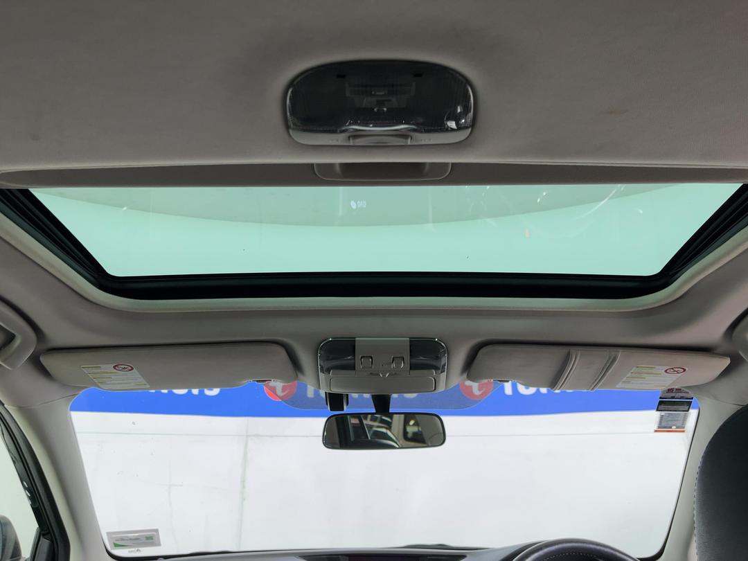 Photo '28' of Subaru Outback