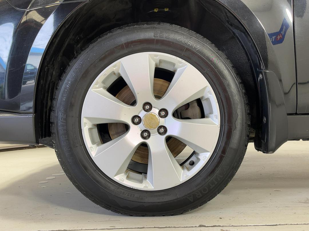 Photo '10' of Subaru Outback