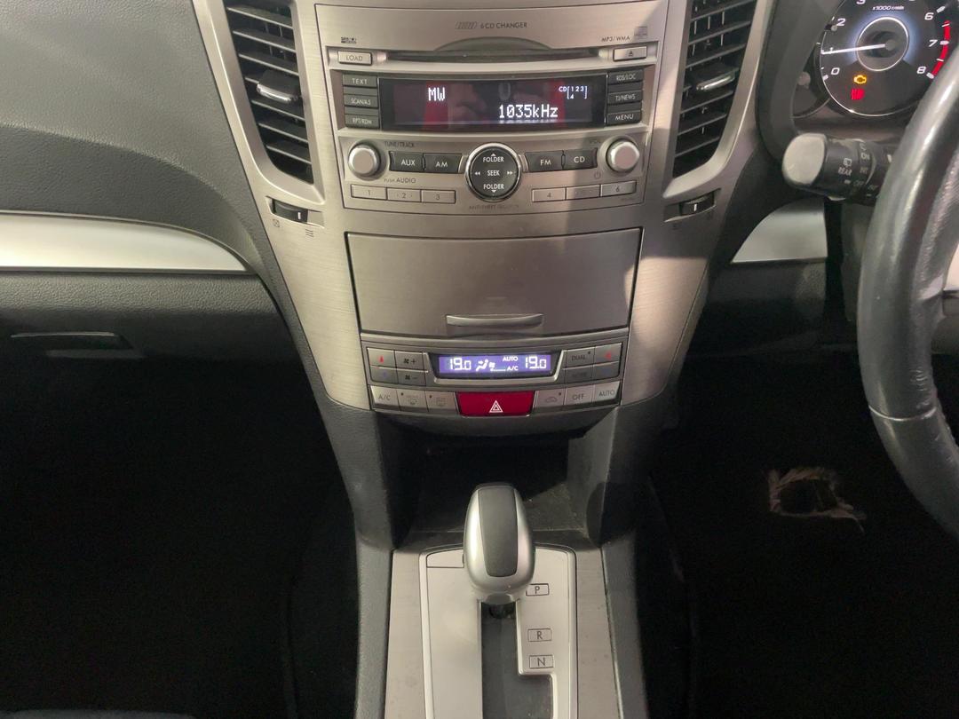 Photo '22' of Subaru Outback 25I Photo '22' of Subaru Outback 25I
