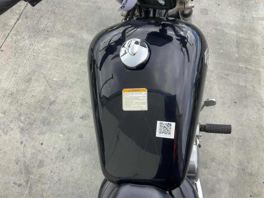 Photo '10' of Suzuki GZ250 MARAUDER 250 Photo '10' of Suzuki GZ250 MARAUDER 250
