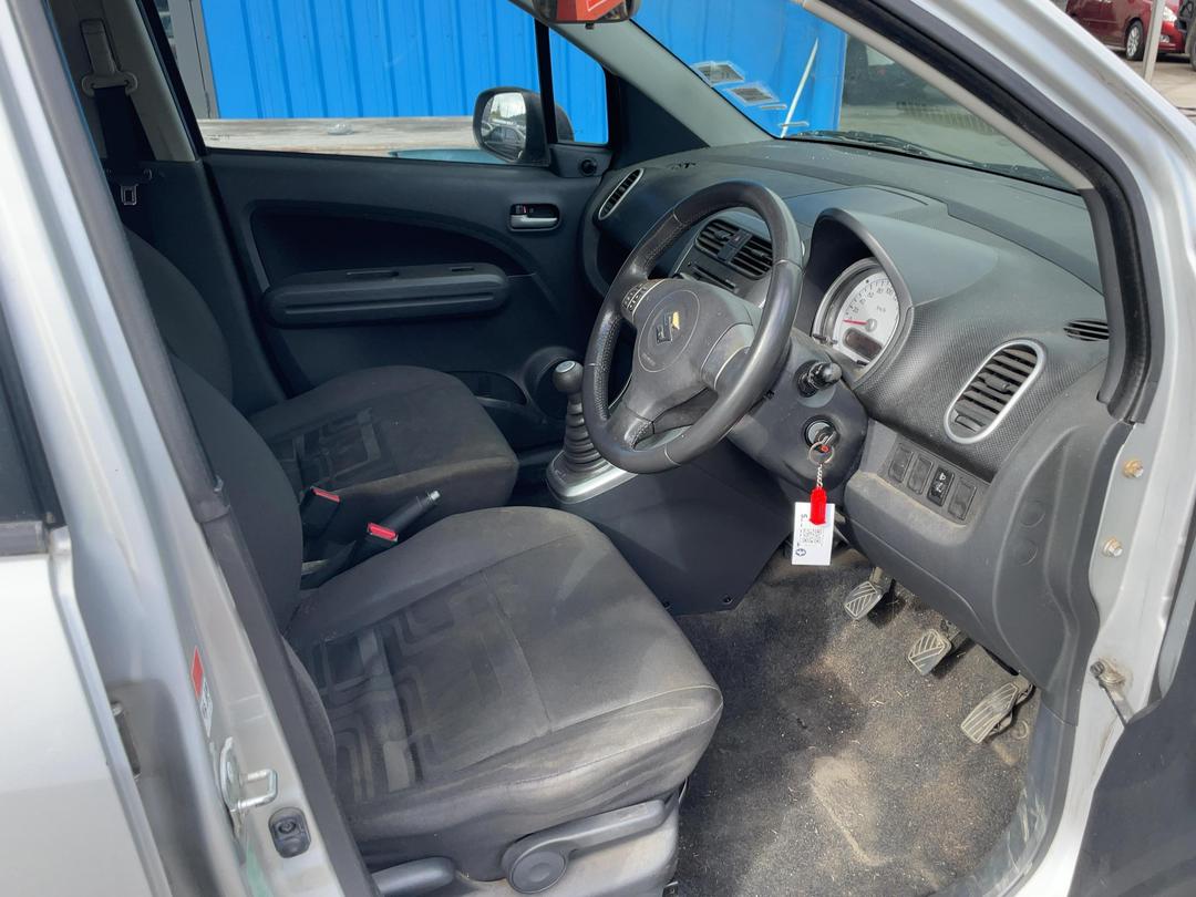 Photo '12' of Suzuki Splash GLX