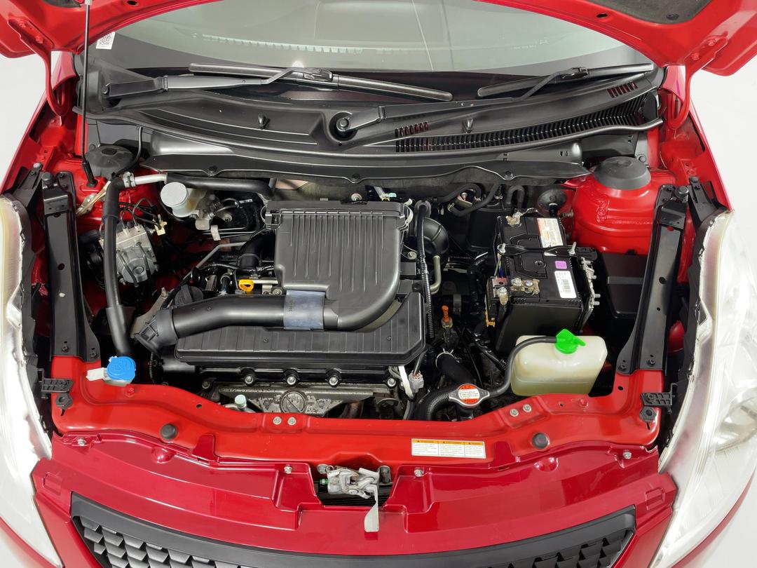 Photo '13' of Suzuki Swift