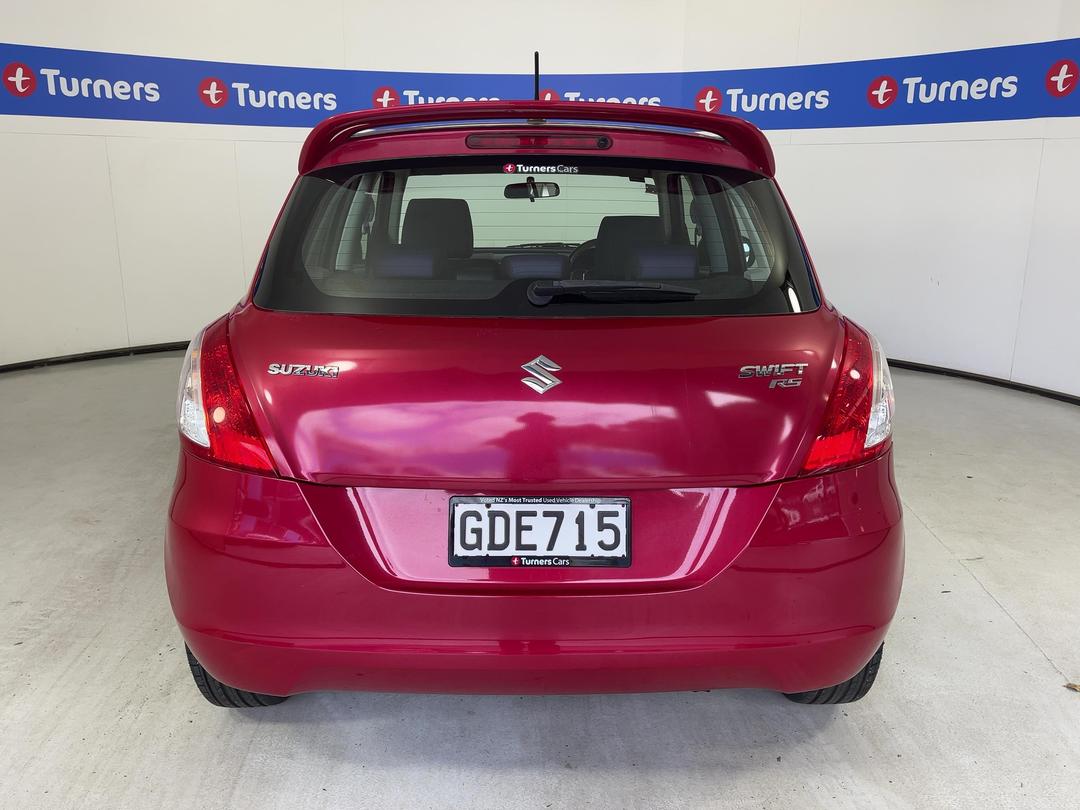 Photo '6' of Suzuki Swift