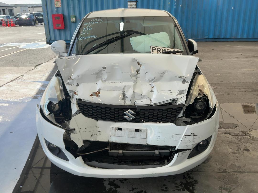 Photo '2' of Suzuki Swift