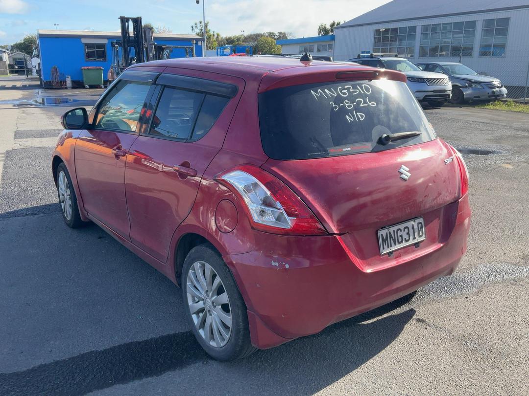 Photo '5' of Suzuki Swift Photo '5' of Suzuki Swift