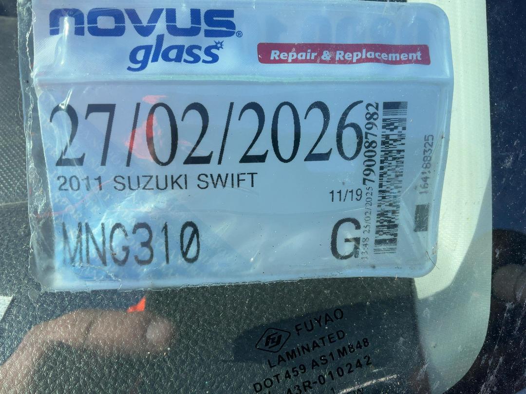 Photo '19' of Suzuki Swift Photo '19' of Suzuki Swift