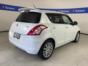 Photo '7' of Suzuki Swift