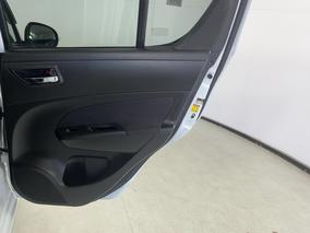 Photo '19' of Suzuki Swift