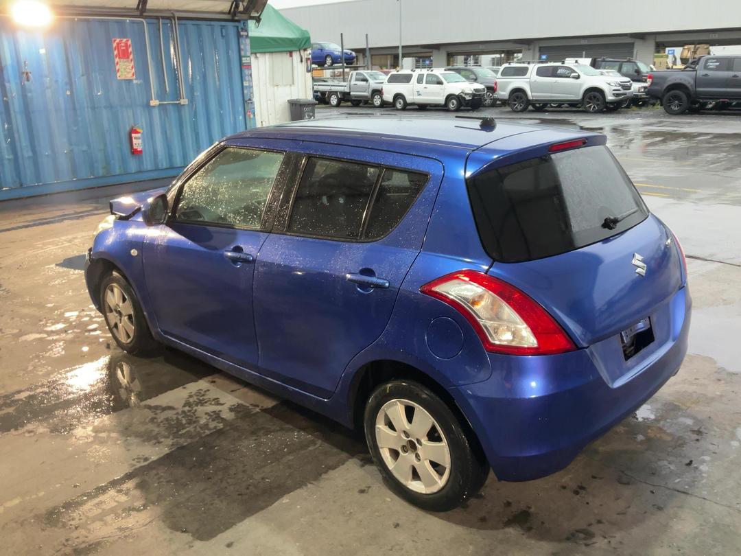 Photo '4' of Suzuki Swift Photo '4' of Suzuki Swift