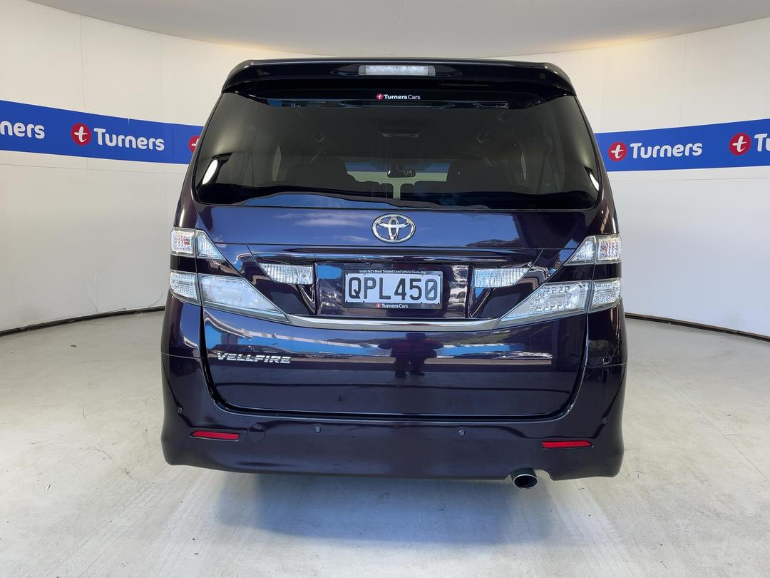 Photo '6' of Toyota Alphard