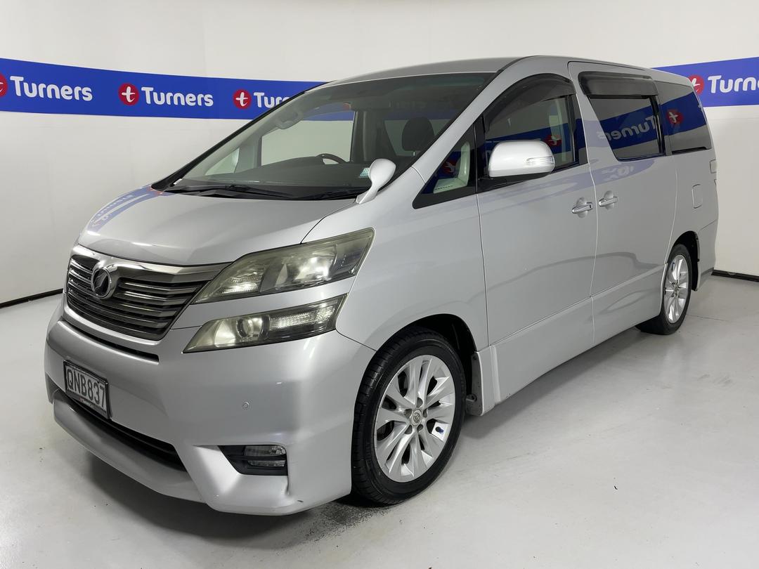 Photo '4' of Toyota Alphard