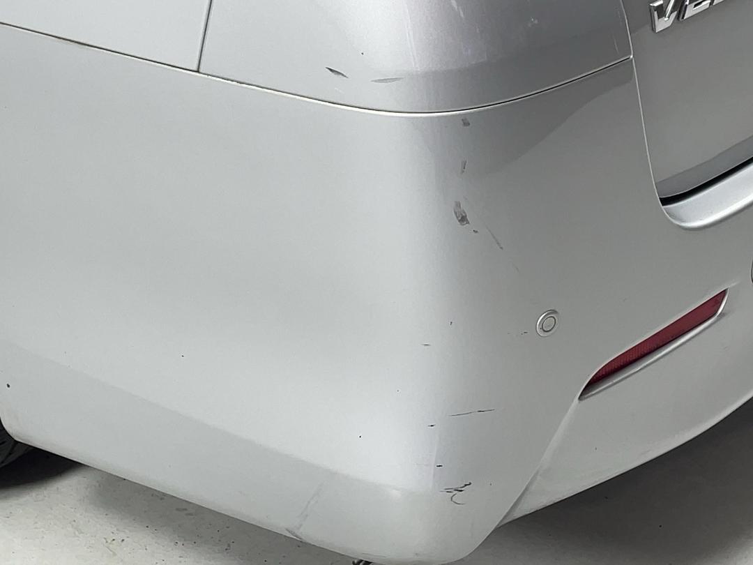 Photo '27' of Toyota Alphard