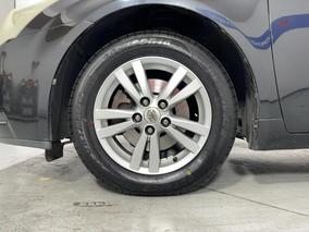 Photo '10' of Toyota Avensis