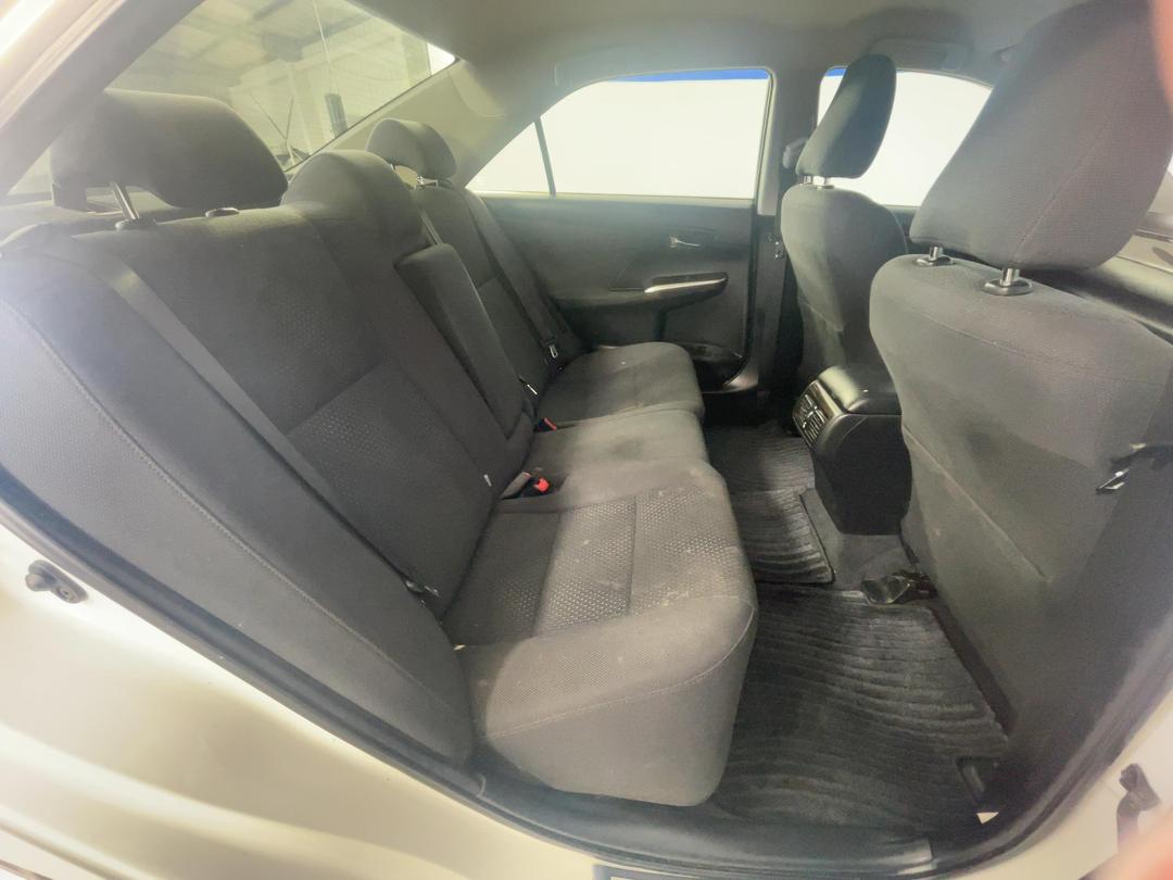 Photo '20' of Toyota Camry