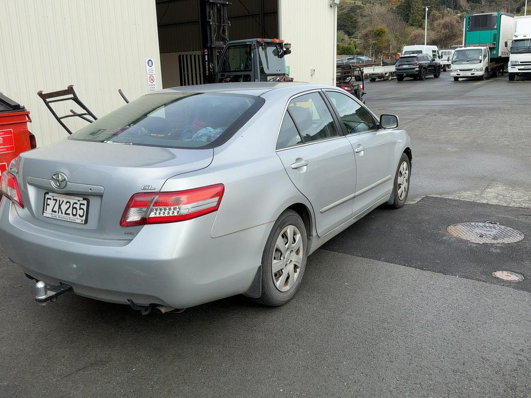 Photo '7' of Toyota Camry GL Photo '7' of Toyota Camry GL