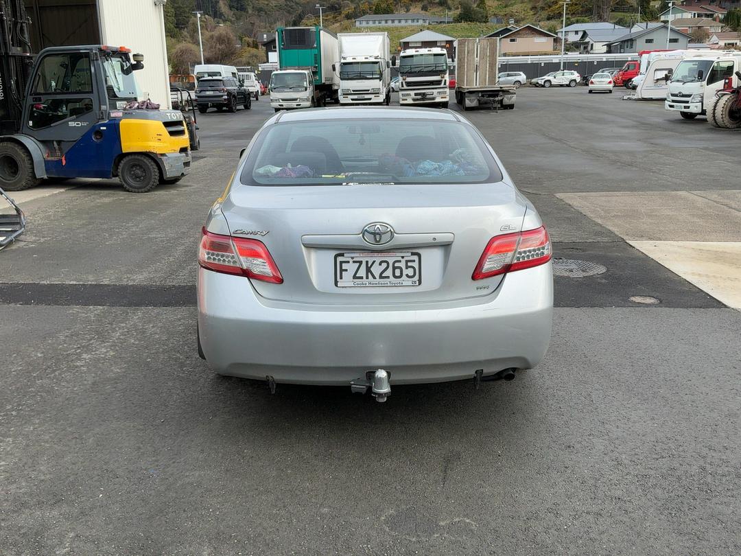 Photo '6' of Toyota Camry GL Photo '6' of Toyota Camry GL