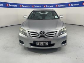 Photo '2' of Toyota Camry