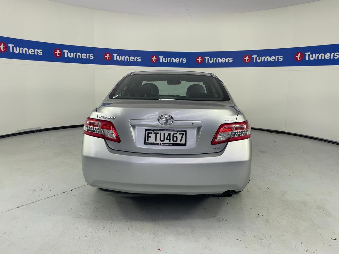 Photo '6' of Toyota Camry