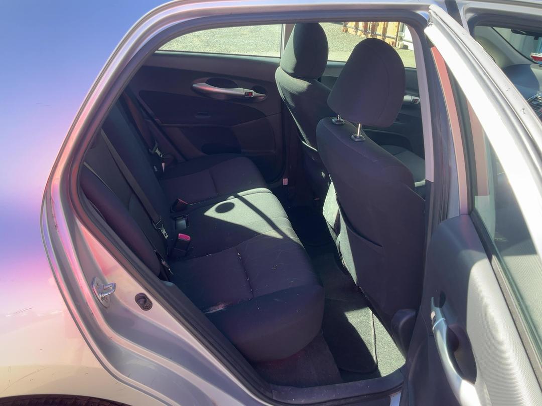 Photo '18' of Toyota Corolla GX Photo '18' of Toyota Corolla GX