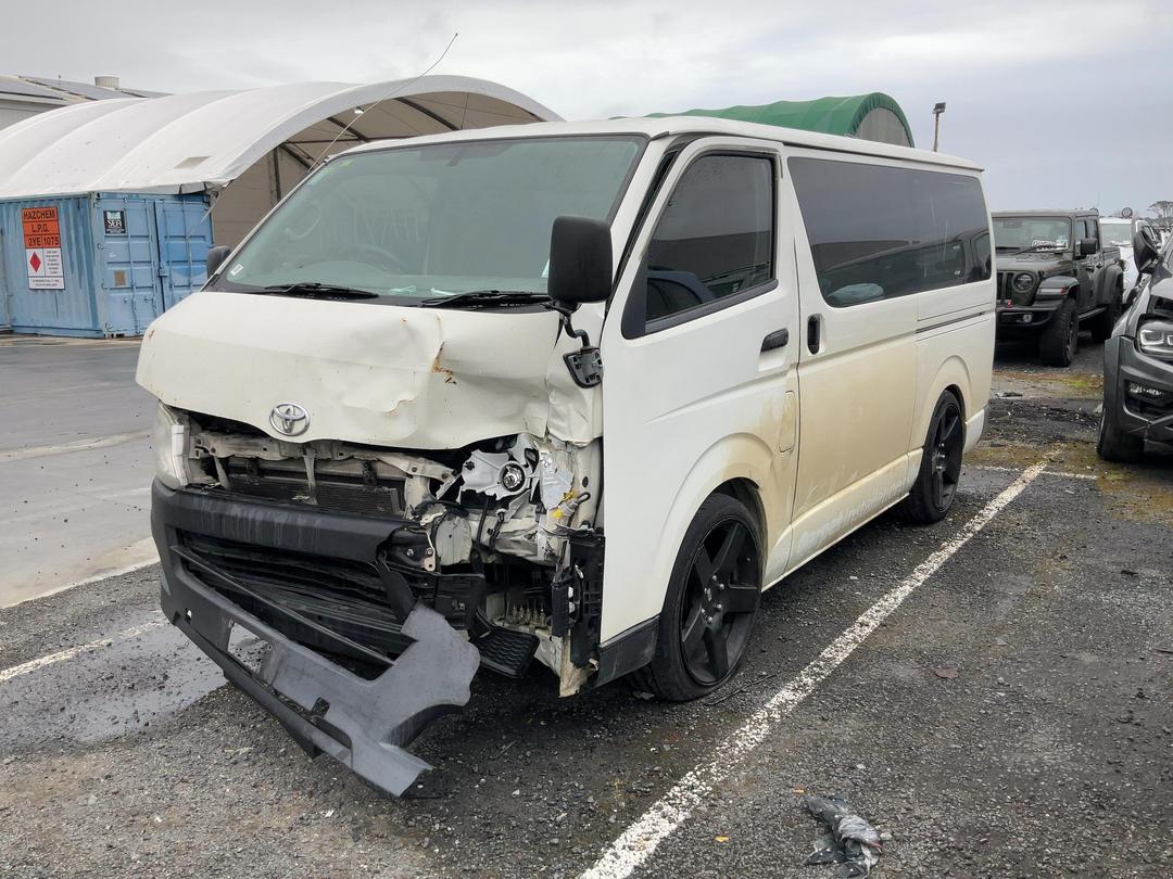 Photo '3' of Toyota Hiace Regius ACE Photo '3' of Toyota Hiace Regius ACE