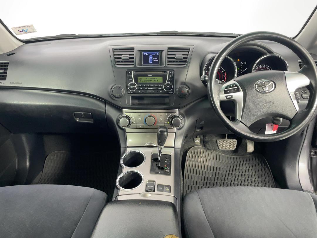 Photo '17' of Toyota Highlander