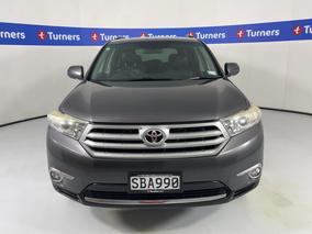 Photo '2' of Toyota Highlander