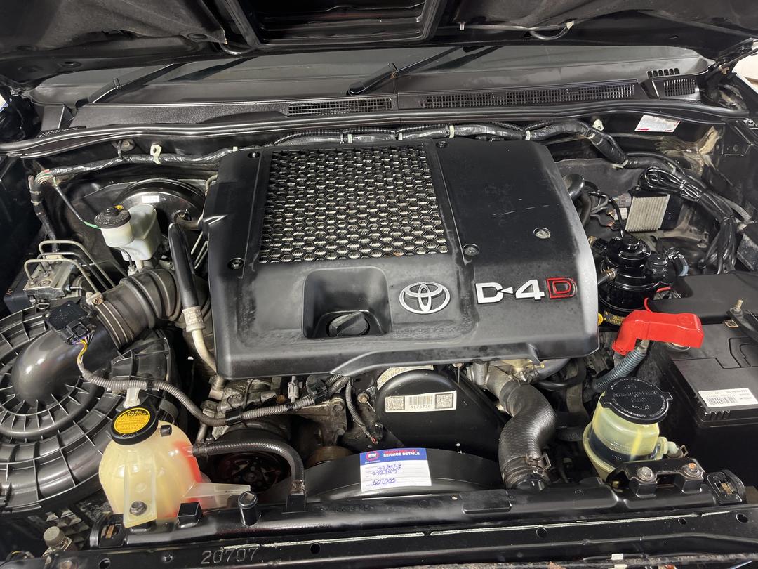 Photo '13' of Toyota Hilux