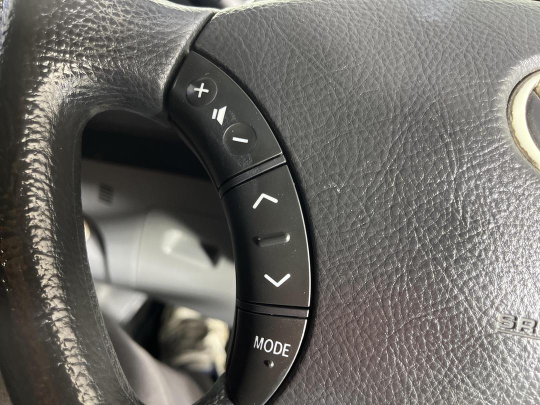 Photo '24' of Toyota Hilux