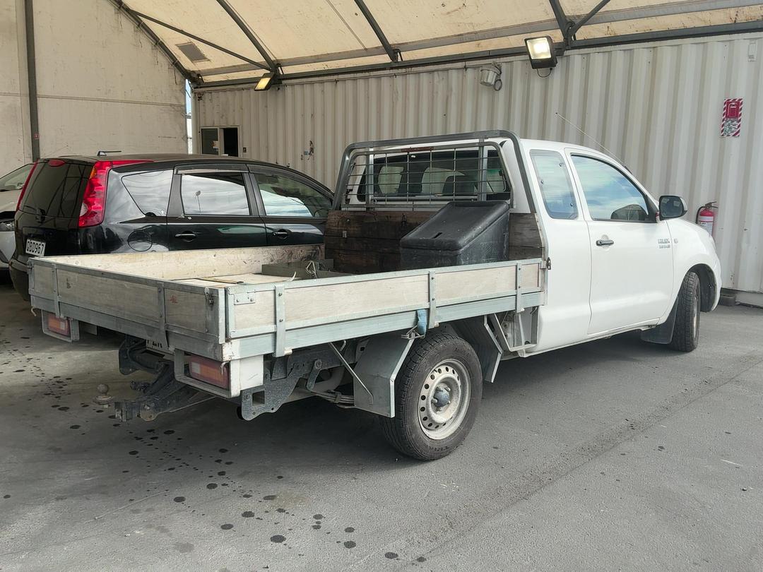 Photo '8' of Toyota Hilux TD EC