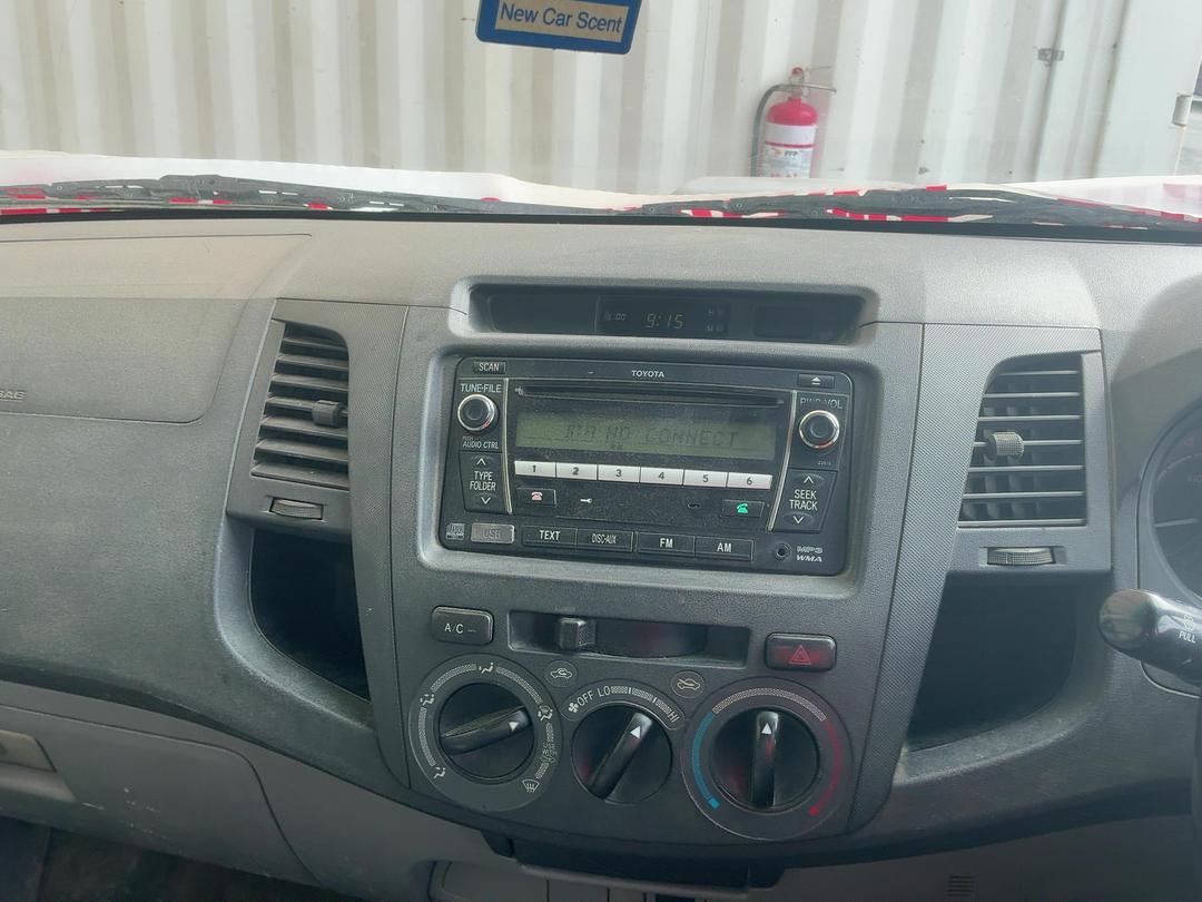 Photo '17' of Toyota Hilux TD EC