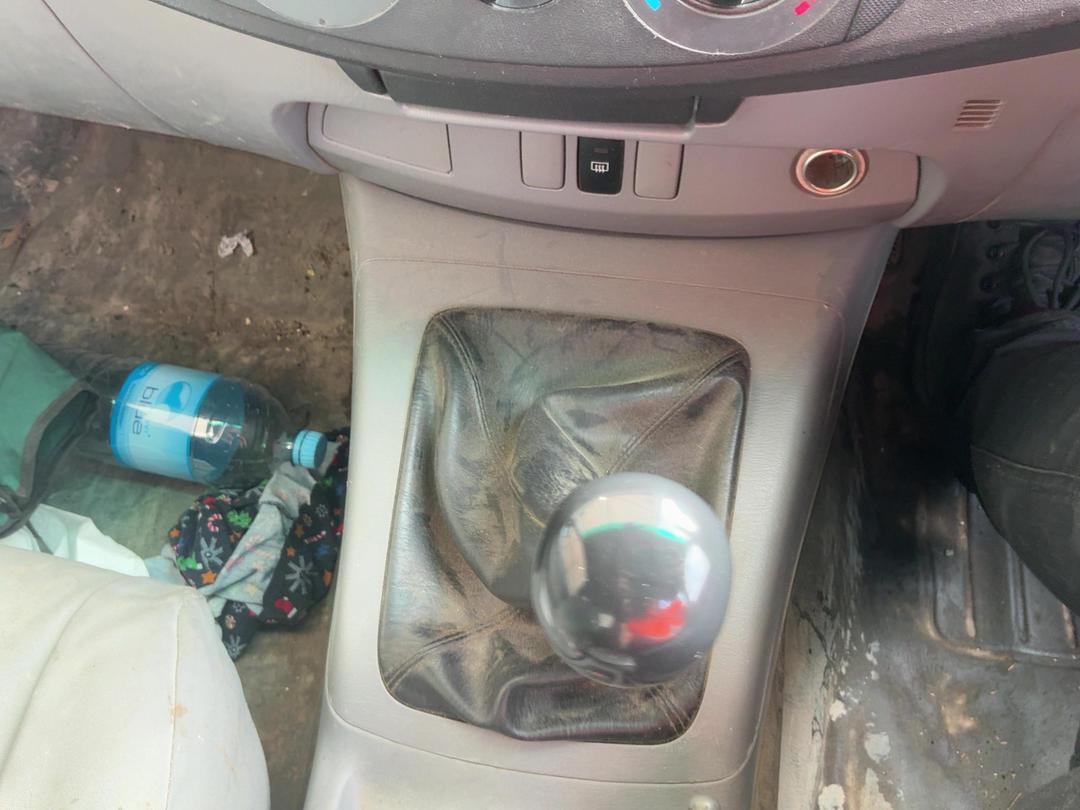 Photo '18' of Toyota Hilux TD EC