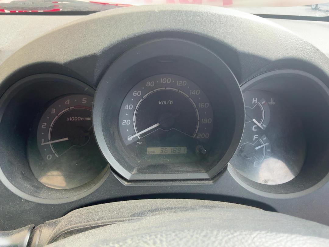 Photo '19' of Toyota Hilux TD EC