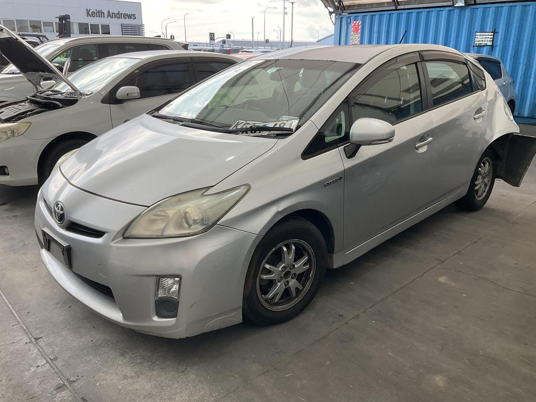 Photo '7' of Toyota Prius