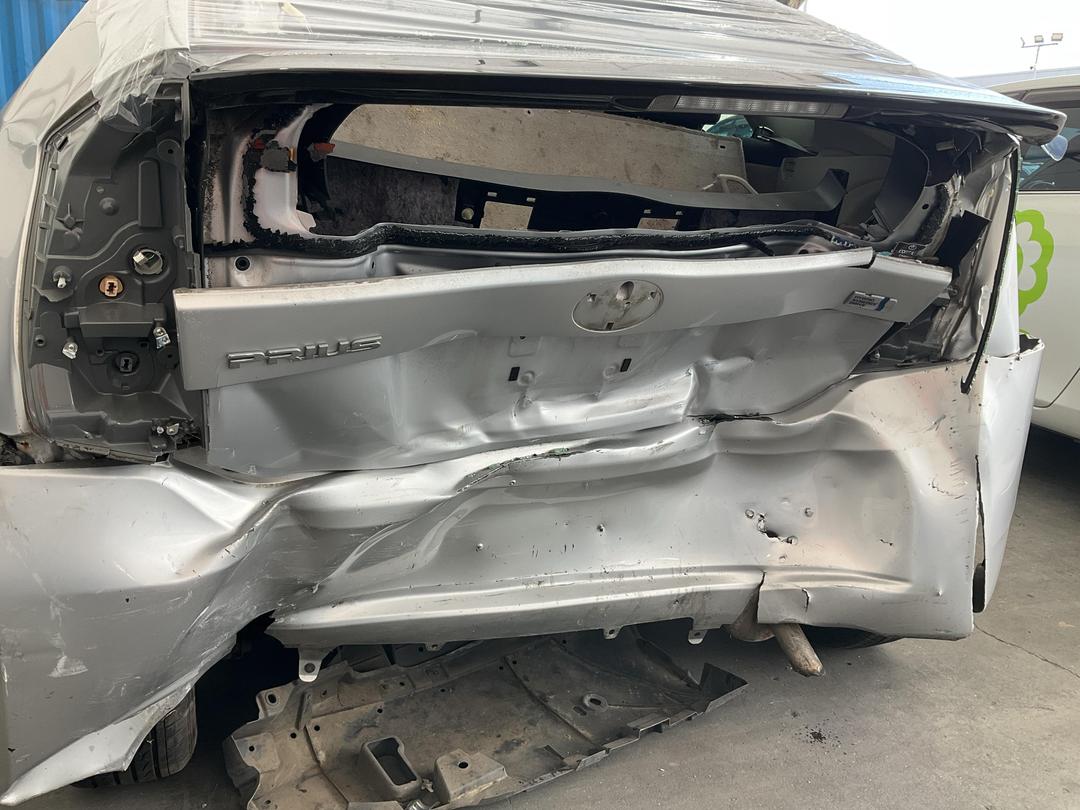 Photo '18' of Toyota Prius