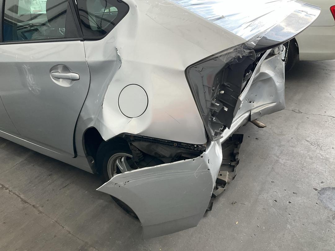 Photo '16' of Toyota Prius