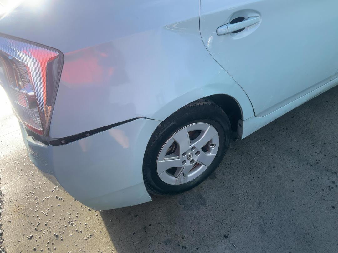 Photo '11' of Toyota Prius