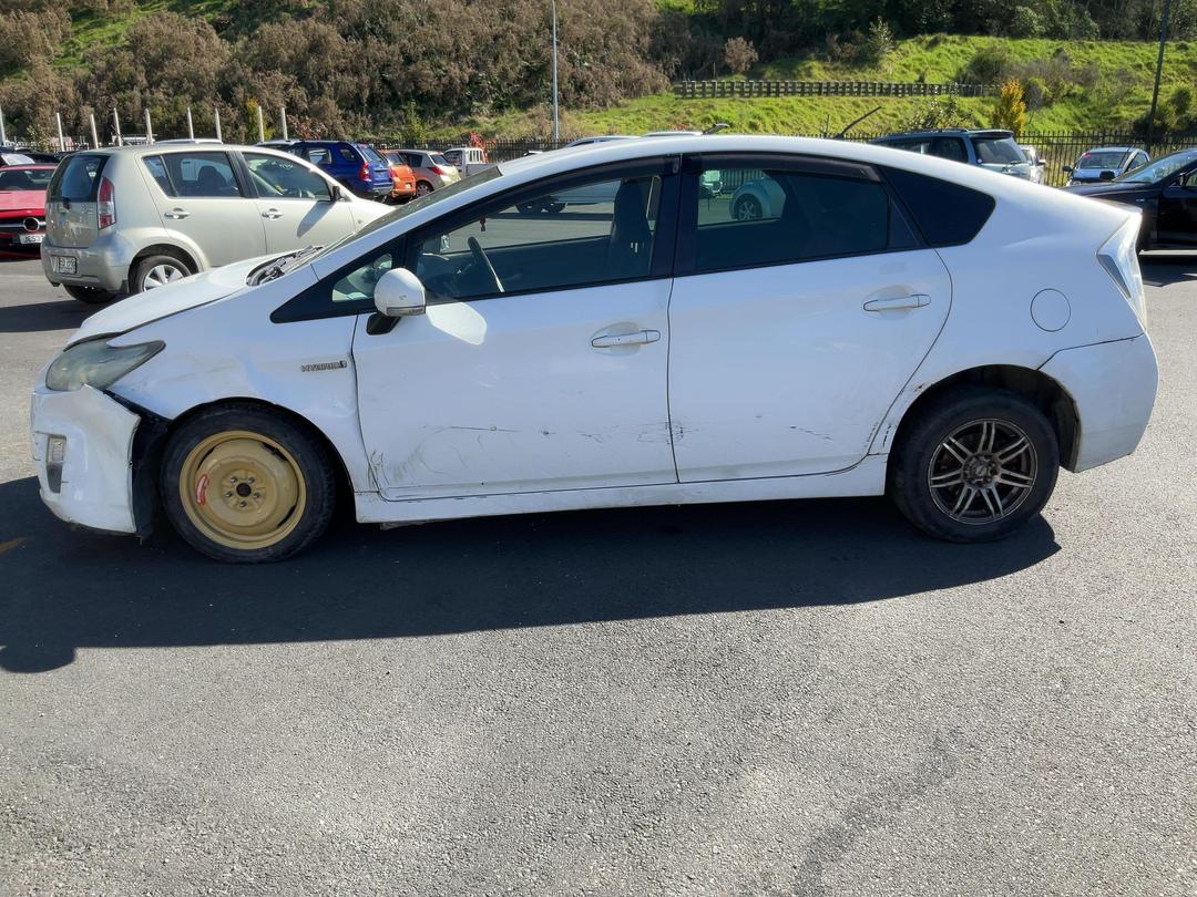 Photo '4' of Toyota Prius