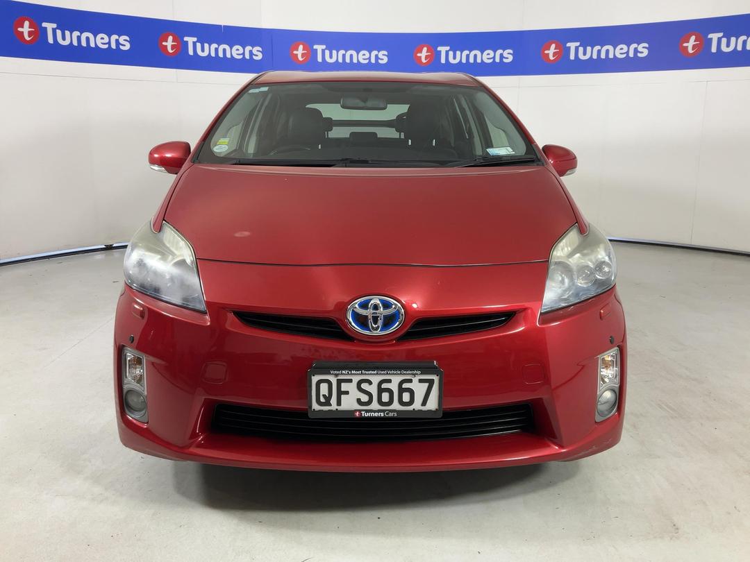Photo '2' of Toyota Prius